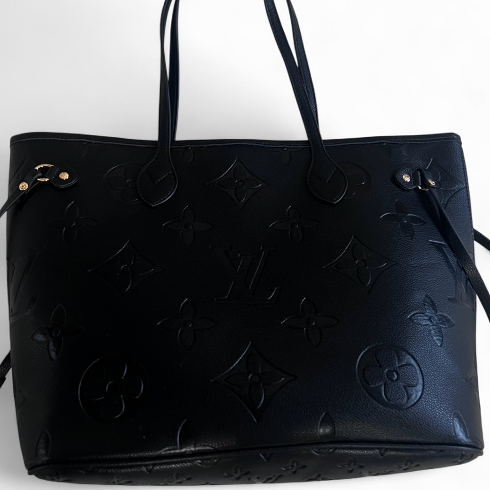 Not Authentic NEW Black Women’s Purse Tote Bag